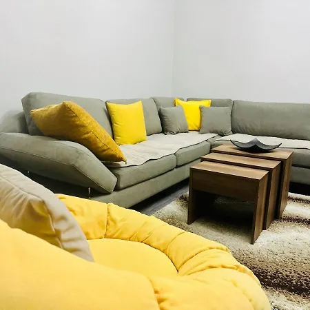 Nik's Urban Nest Within 10 Min Walk From The Center * Tirana